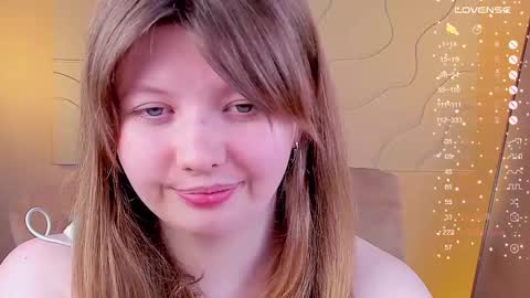 Snapshot of salut_love chatting on February 18, 6:47 pm Ruby online show from February 18, 6:47 pm