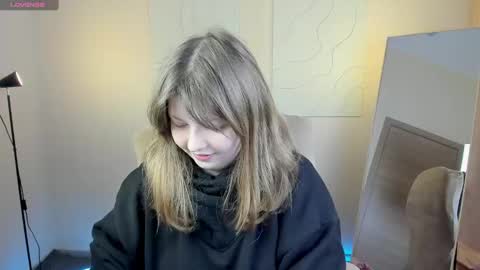 Snapshot of salut_love chatting on February 23, 10:28 am Ruby online show from February 23, 10:28 am