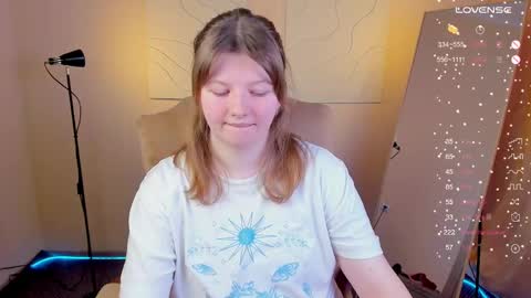 Snapshot of salut_love chatting on February 27, 2:32 pm Ruby online show from February 27, 2:32 pm