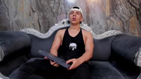 SALVATORE online show from January 8, 5:37 pm