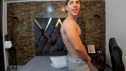 SALVATORE online show from January 9, 2:29 pm