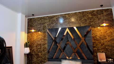 SALVATORE online show from January 25, 12:05 pm