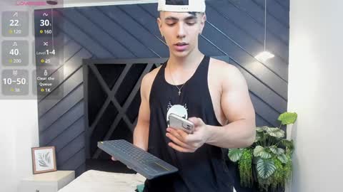 SALVATORE online show from February 5, 2:26 pm