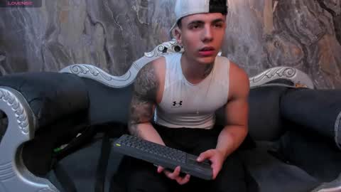 SALVATORE online show from September 18, 2:57 am