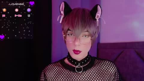 Snapshot of sam_russo chatting on February 22, 5:34 am Sam online show from February 22, 5:34 am