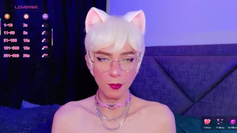 Snapshot of sam_russo chatting on September 18, 8:38 am Sam online show from September 18, 8:38 am