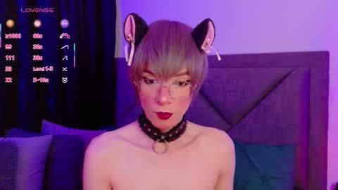 Snapshot of sam_russo chatting on September 27, 7:46 am Sam online show from September 27, 7:46 am