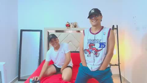 sam_tnt9 online show from November 11, 1:55 pm