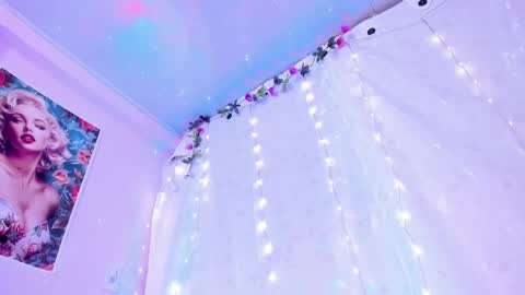 Samanta online show from March 6, 6:16 pm