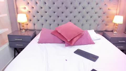 Snapshot of samantaa_g chatting on February 10, 1:11 pm Samantaa G online show from February 10, 1:11 pm