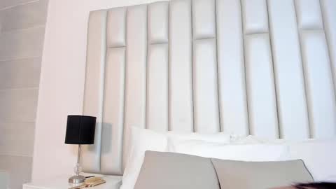 SAMANTA  online show from March 8, 3:06 am