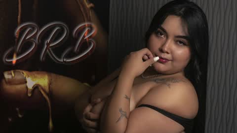 S A M A N T A   online show from January 10, 5:58 am