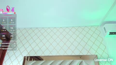 Snapshot of samantha_duque11 chatting on February 19, 7:39 am Samantha online show from February 19, 7:39 am