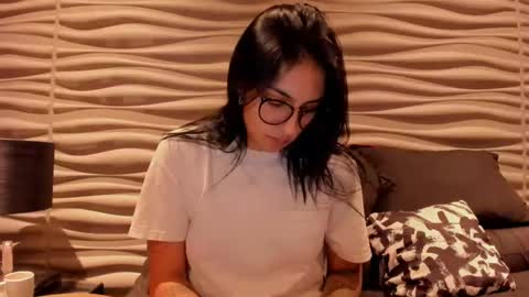 Snapshot of samantha_jadee chatting on December 23, 11:17 pm Samantha online show from December 23, 11:17 pm