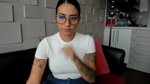 Snapshot of samantha_jadee chatting on December 26, 1:54 pm Samantha online show from December 26, 1:54 pm