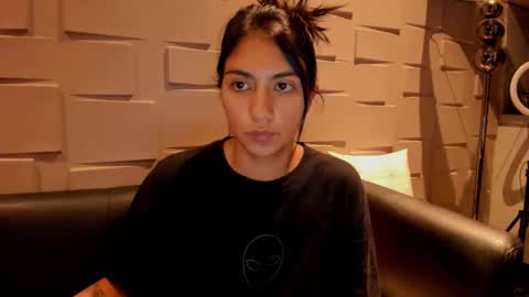 Snapshot of samantha_jadee chatting on February 19, 9:39 am Samantha online show from February 19, 9:39 am