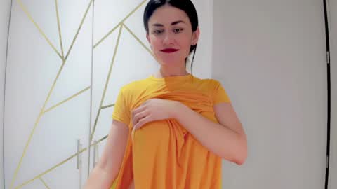 Andy online show from December 3, 10:06 am