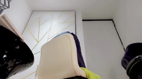 Andy online show from March 3, 3:52 am