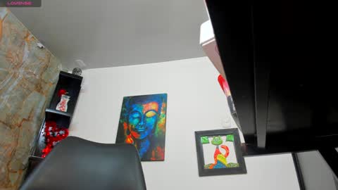 samantha_milfs online show from December 10, 11:00 am