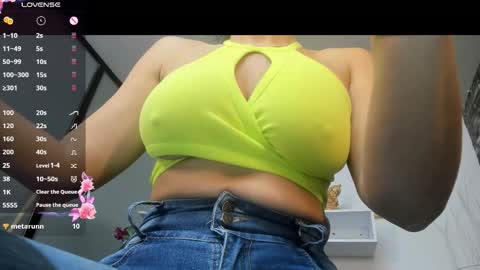 samantha_milfs online show from September 10, 10:48 am