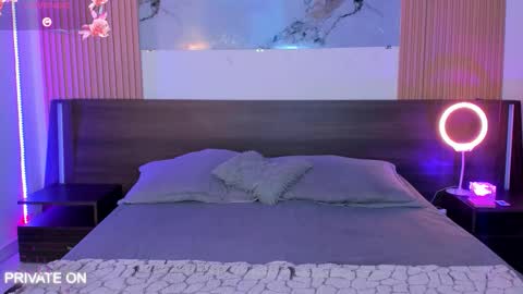 Snapshot of samantha_moons chatting on November 25, 11:38 pm samantha_moons online show from November 25, 11:38 pm