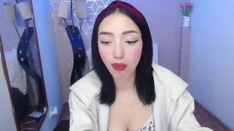 Snapshot of samantha_riot chatting on November 7, 8:42 pm Samantha online show from November 7, 8:42 pm