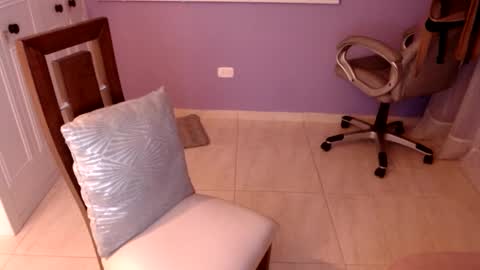 samantha_thompsoon online show from January 22, 11:21 pm