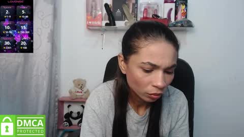 Snapshot of samanthaa_queen chatting on February 10, 10:53 am sam online show from February 10, 10:53 am