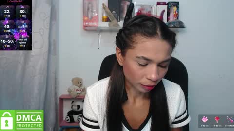 Snapshot of samanthaa_queen chatting on February 13, 11:17 am sam online show from February 13, 11:17 am