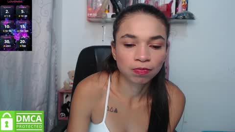 Snapshot of samanthaa_queen chatting on February 26, 11:09 am sam online show from February 26, 11:09 am