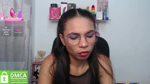 Snapshot of samanthaa_queen chatting on September 9, 11:54 am sam online show from September 9, 11:54 am