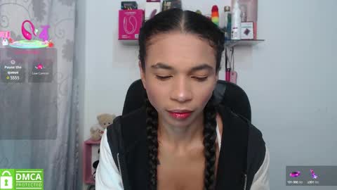 Snapshot of samanthaa_queen chatting on September 30, 10:42 am sam online show from September 30, 10:42 am