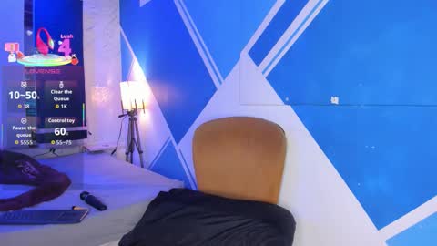 Samantha Ferrer online show from October 5, 5:28 am