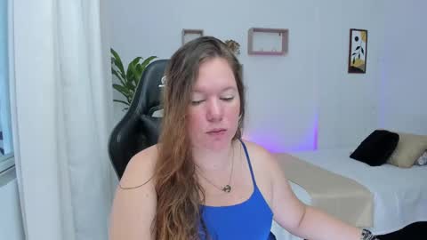 Samantha samy online show from December 17, 5:36 pm