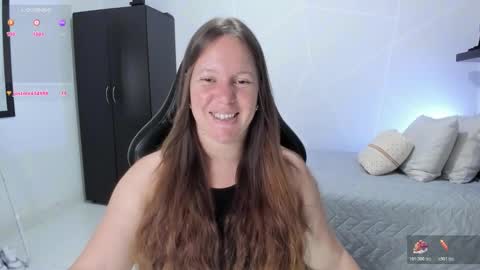 Samantha samy online show from October 18, 10:54 pm