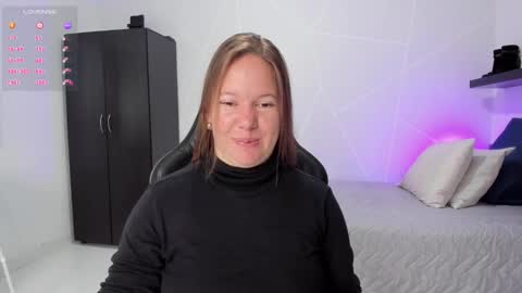 Samantha samy online show from October 26, 4:24 pm