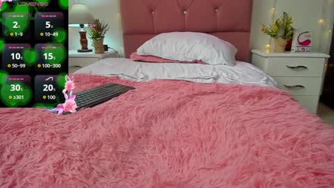 Samy  online show from December 3, 5:45 pm