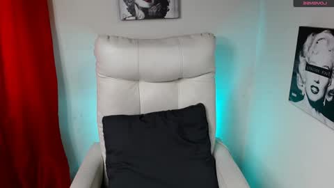 Snapshot of samantharoldan chatting on January 17, 8:11 pm Samantha online show from January 17, 8:11 pm