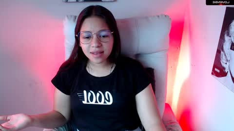 Snapshot of samantharoldan chatting on February 3, 1:19 pm Samantha online show from February 3, 1:19 pm