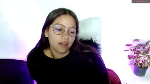 Snapshot of samantharoldan chatting on February 14, 8:59 pm Samantha online show from February 14, 8:59 pm