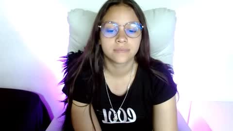 Snapshot of samantharoldan chatting on February 21, 4:59 pm Samantha online show from February 21, 4:59 pm