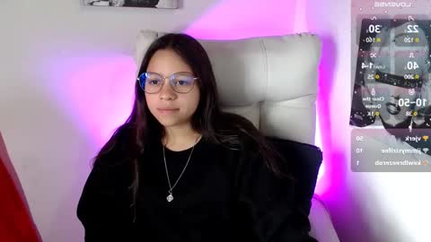 Snapshot of samantharoldan chatting on March 11, 4:07 pm Samantha online show from March 11, 4:07 pm