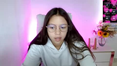 Snapshot of samantharoldan chatting on September 14, 4:39 pm Samantha online show from September 14, 4:39 pm