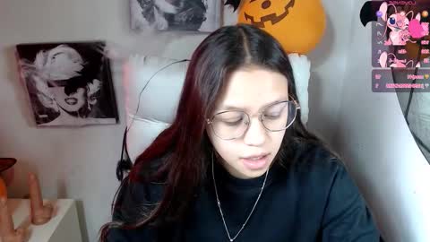 Snapshot of samantharoldan chatting on October 27, 2:43 pm Samantha online show from October 27, 2:43 pm