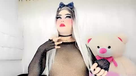 Snapshot of samanthax_xissadora1 chatting on February 8, 8:31 am samanthax_xissadora1 online show from February 8, 8:31 am