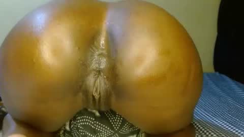 manth online show from October 18, 6:52 pm