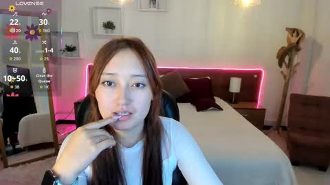 samara_hilton_2 online show from September 23, 7:06 pm