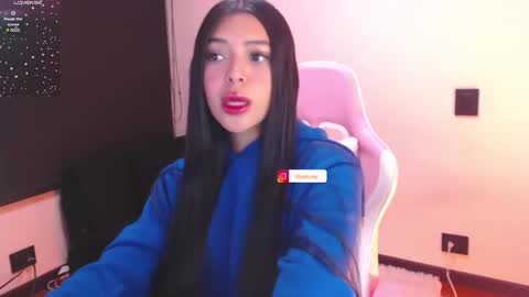 Snapshot of samara_lam chatting on December 10, 10:37 pm Sammy online show from December 10, 10:37 pm