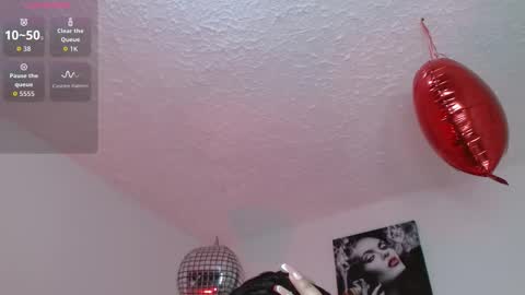 samara_wish online show from November 22, 1:32 pm