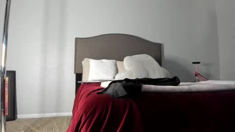 Snapshot of samatha1998 chatting on September 28, 6:52 am Yaya online show from September 28, 6:52 am